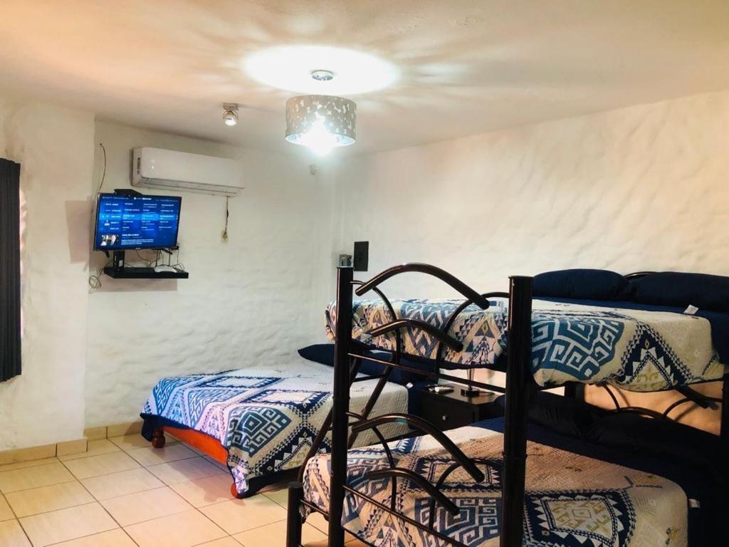 Playa Suites Mazatlán Zimmer foto