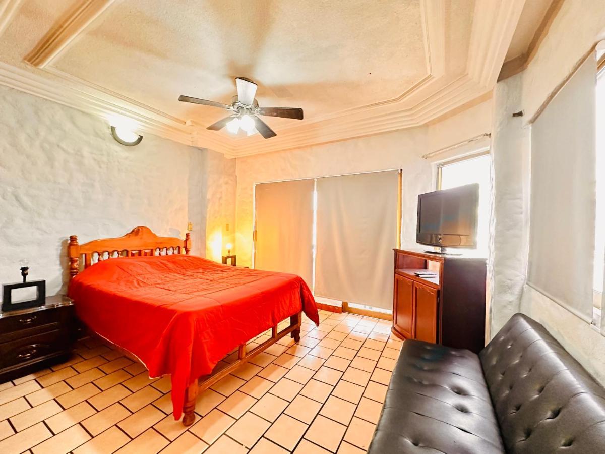 Playa Suites Mazatlán Zimmer foto