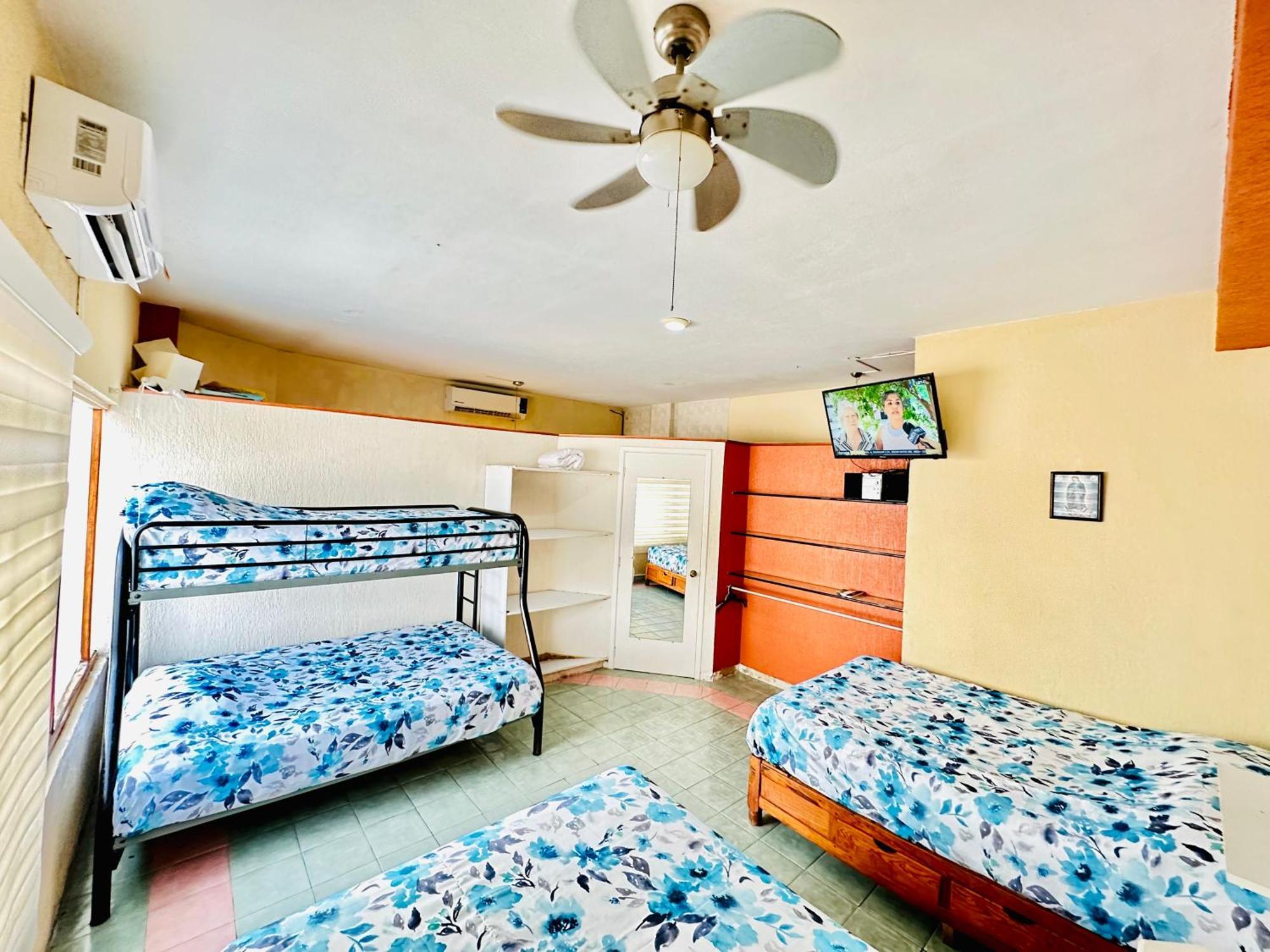 Playa Suites Mazatlán Zimmer foto