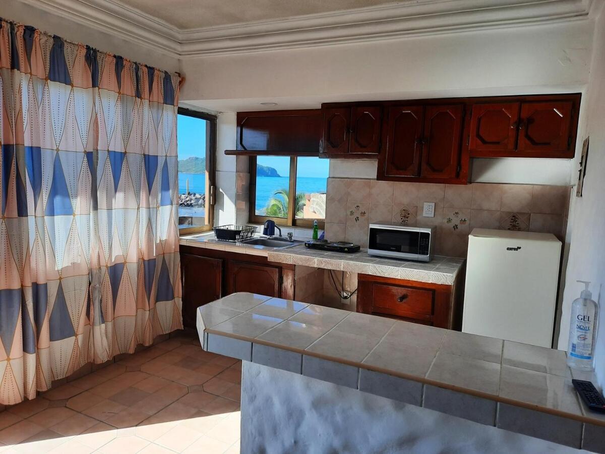 Playa Suites Mazatlán Zimmer foto